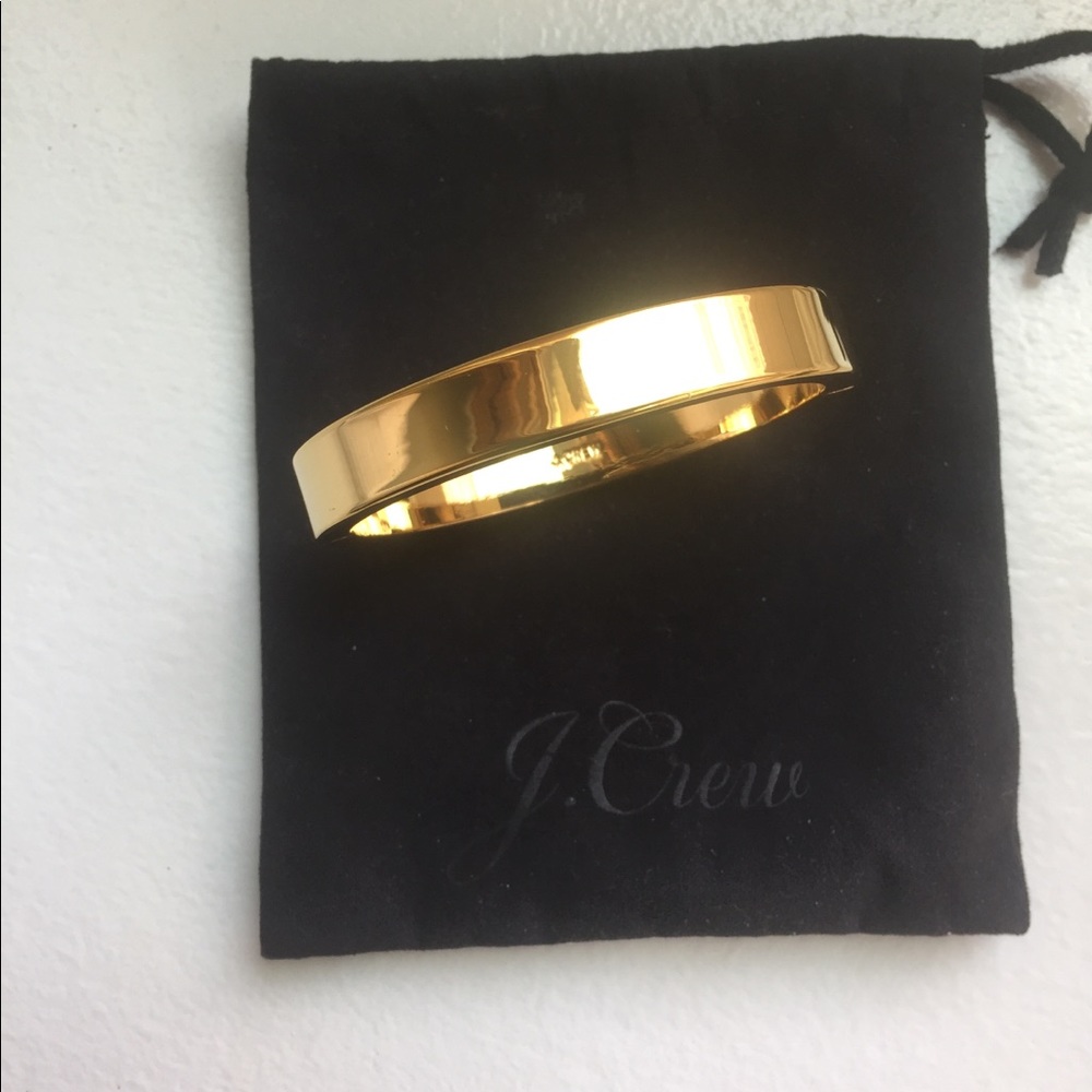 J crew gold tone bangle bracelet with clasp